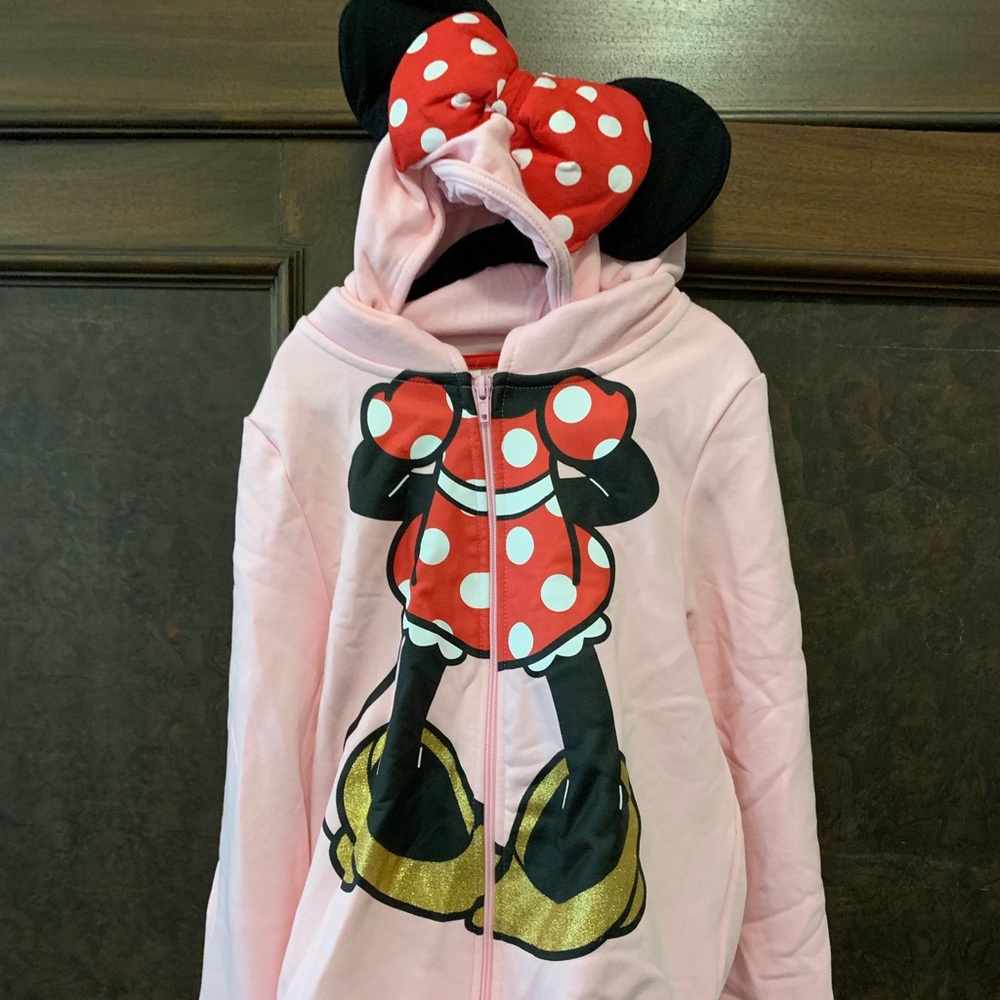 Girl’s Minnie Mouse hoodie